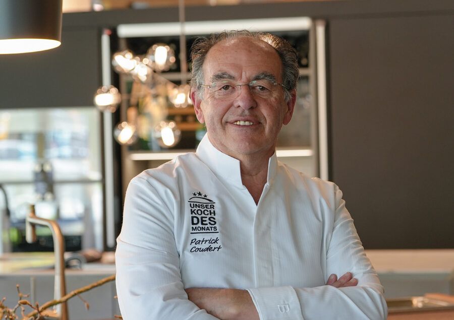 Sternekoch Patrick Coudert in seiner Küche